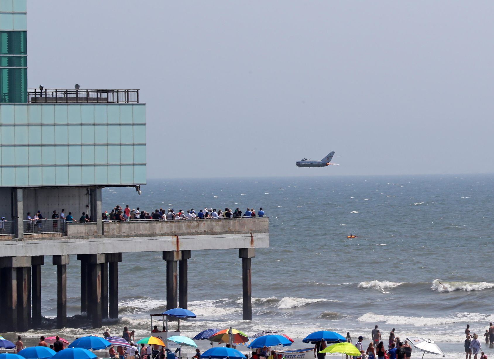 Planes practice before Airshow in AC
